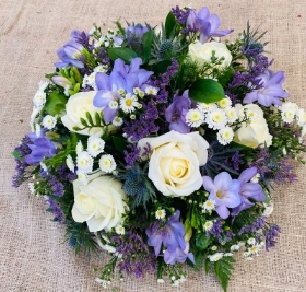 Oasis Posy Lilac and White